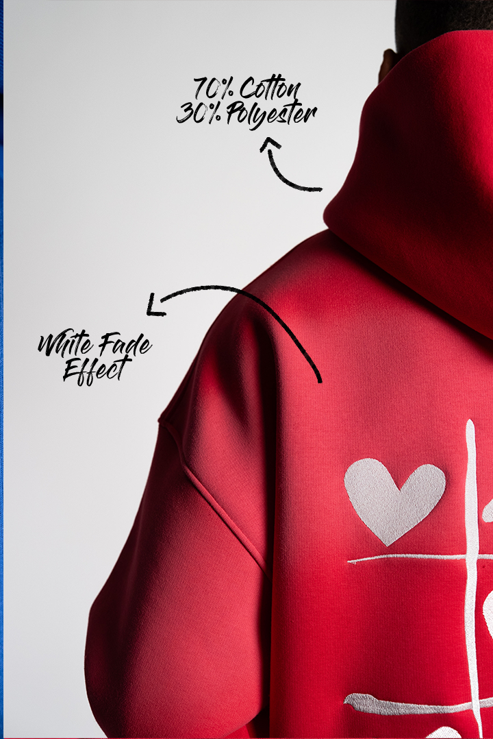 Rückseite des Hoodies mit Text „70 % Cotton / 30 % Polyester“ und Hinweis auf den weißen Verlaufseffekt an den Schultern.