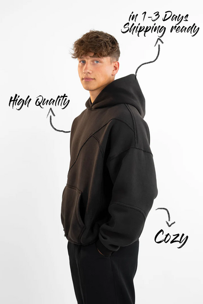 BLACK ESSENTIAL HOODIE