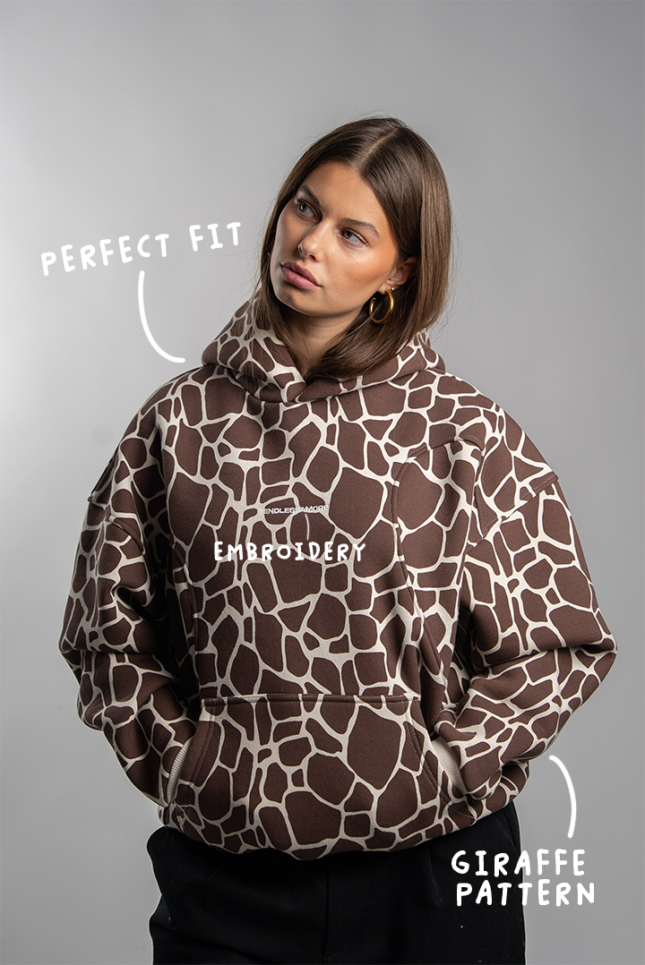 GIRAFFE HOODIE BROWN